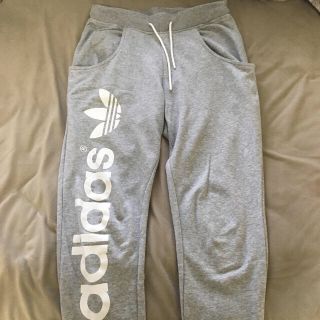 アディダス(adidas)のadidas☆スエット☆ジャージ☆グレー☆メンズ☆XS(トレーナー/スウェット)