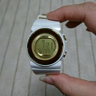 ジーショック(G-SHOCK)のデジタル腕時計(腕時計)