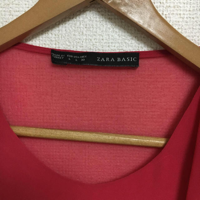 ZARA(ザラ)のZARA ザラ シフォン フリル ノースリーブトップス レディースのトップス(シャツ/ブラウス(半袖/袖なし))の商品写真