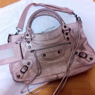 バレンシアガ(Balenciaga)のBalenciaga first(ハンドバッグ)