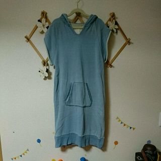 ジーナシス(JEANASIS)の美品 JEANASIS ジーナシス デニムスウェットパーカーワンピース(ひざ丈ワンピース)