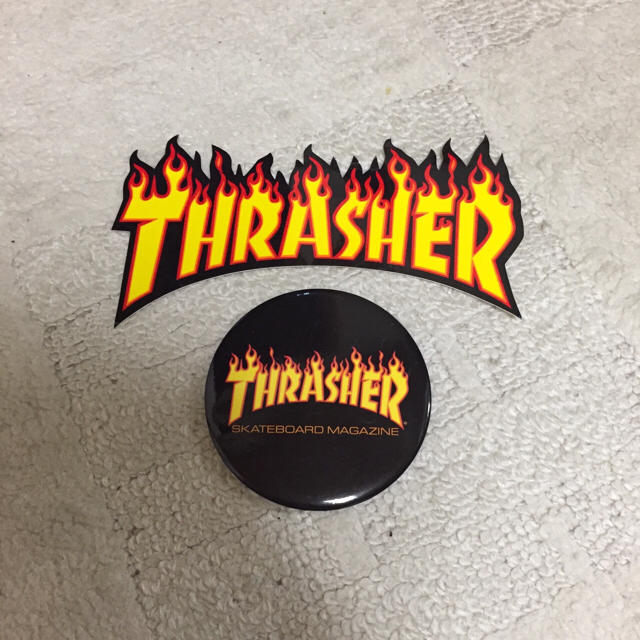 THRASHER(スラッシャー)のThresher ファイヤーロゴ ステッカー 缶バッジ その他のその他(その他)の商品写真