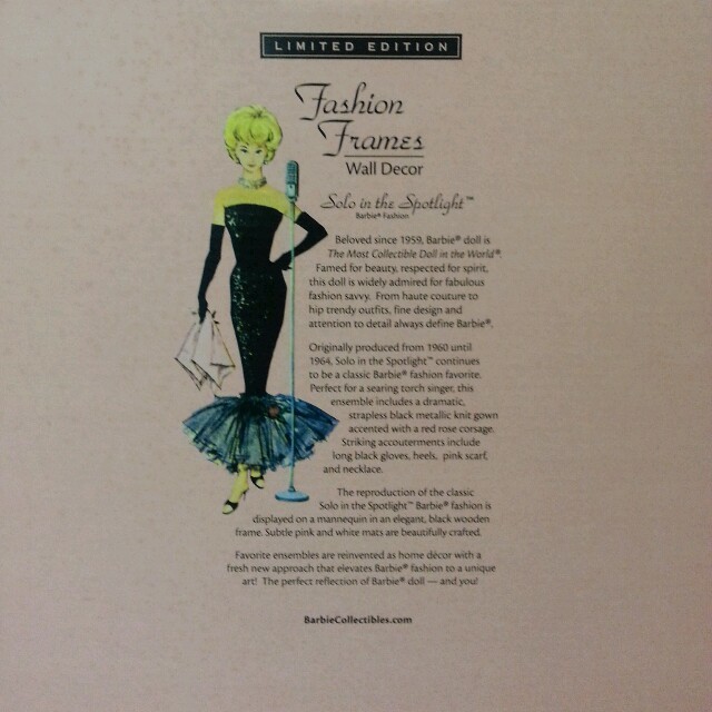 入手困難 バービー Fashion Frames Wall Decor