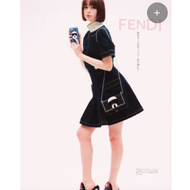 希少 美品 FENDI ワンピース ミニ カットアウト