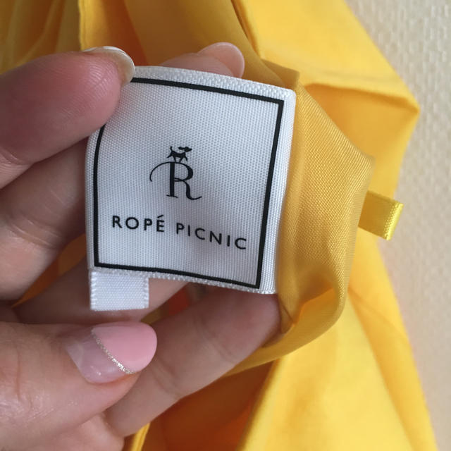 Rope' Picnic(ロペピクニック)の早い者勝ち！♡スカート♡鮮やかなイエローミモレ丈 レディースのスカート(ひざ丈スカート)の商品写真