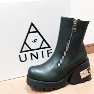 ユニフ(UNIF)のUNIF バックロゴブーツ(ブーツ)