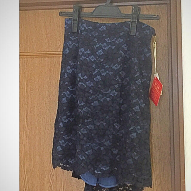 deicy(デイシー)の新品タグ付き 定価3万 deicy レーススカート レディースのスカート(ひざ丈スカート)の商品写真