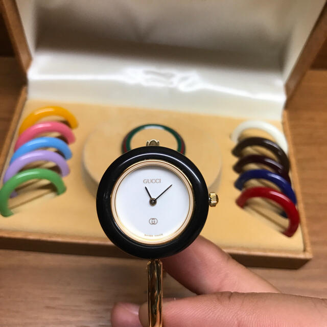 GUCCI チェンジベゼル腕時計-