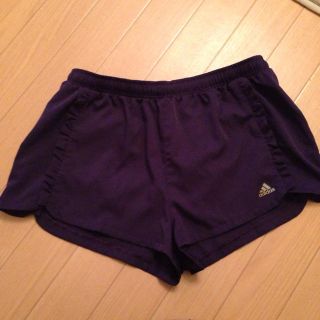 アディダス(adidas)のアディダス ランニングパンツ(ショートパンツ)