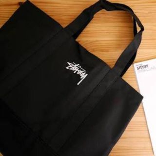 ステューシー(STUSSY)の他店出品あり！ STUSSY トートバック (トートバッグ)