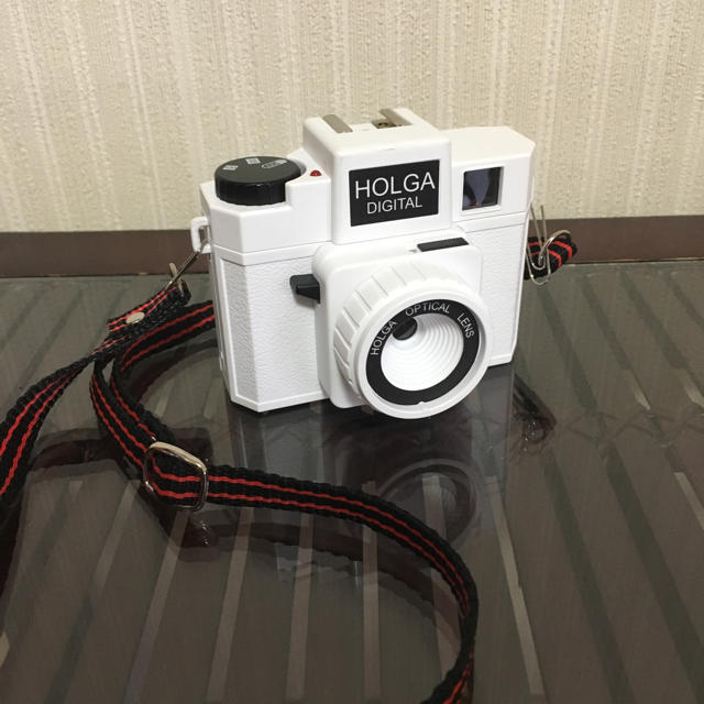 HOLGA デジタル トイカメラ スマホ/家電/カメラのカメラ(コンパクトデジタルカメラ)の商品写真