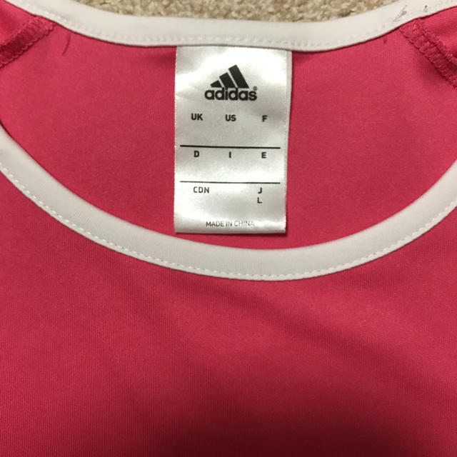 adidas(アディダス)のアディダス☆Ｔシャツ スポーツ/アウトドアのランニング(ウェア)の商品写真