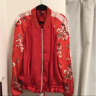 エイチアンドエム(H&M)の《H&M》花柄 スカジャン(スカジャン)