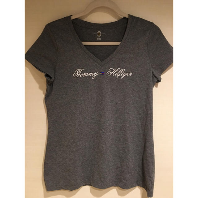 TOMMY HILFIGER(トミーヒルフィガー)の週末限定SALE‼︎トミーフィルフィガー♡ Tシャツ レディースのトップス(Tシャツ(半袖/袖なし))の商品写真