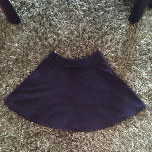 WEGO(ウィゴー)の黒フレアスカート レディースのスカート(ひざ丈スカート)の商品写真