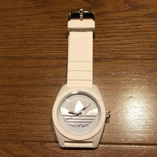 アディダス(adidas)のアディダス オリジナルス 腕時計 ホワイト×シルバー 白(腕時計)