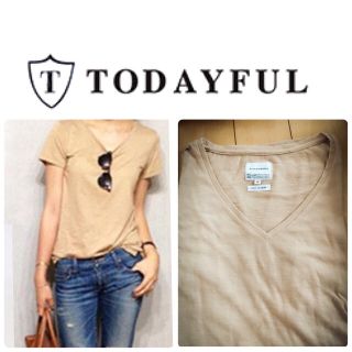 トゥデイフル(TODAYFUL)のTUDAYFUL  useful  VネックTee(Tシャツ(半袖/袖なし))