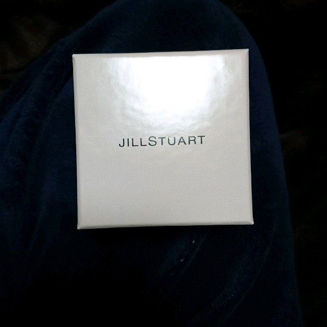 JILLSTUART(ジルスチュアート)のジルスチュアートピアス 箱付き レディースのアクセサリー(ピアス)の商品写真