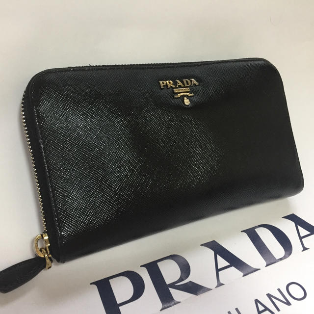 PRADA☆長財布☆サフィアーノ