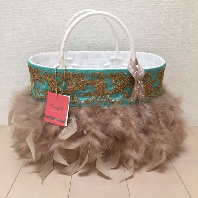 あさ様専用 新品 ファンファ ファーかごバッグの通販 By Cameron S Shop ラクマ あさ様専用 新品 ファンファ ファーかごバッグの通販 By Cameron S Shop ラクマ