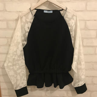 マーキュリーデュオ(MERCURYDUO)の美品♡DETERNL♡ペプラムトップス(カットソー(長袖/七分))