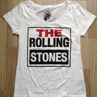 ジュエティ(jouetie)のROLLINGSTONESロックTシャツ(Tシャツ(半袖/袖なし))