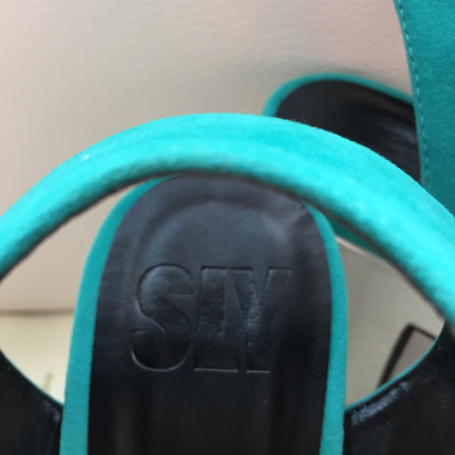 SLY(スライ)のSLY レディースの靴/シューズ(サンダル)の商品写真