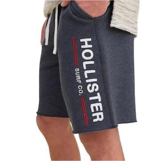 Hollister(ホリスター)のHollister ショートパンツ 赤 メンズのパンツ(ショートパンツ)の商品写真