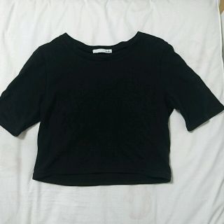 マウジー(moussy)のmoussy ショート丈トップス(Tシャツ(半袖/袖なし))