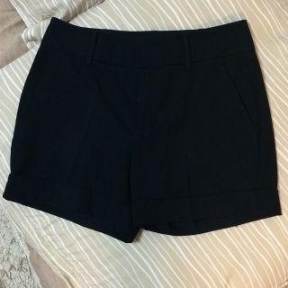 ザラ(ZARA)のZARA  ショートパンツ(ショートパンツ)