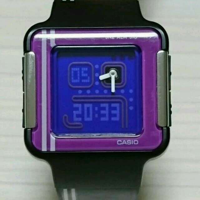 CASIO(カシオ)の美品 CASIO ポップトーン腕時計 レディースのファッション小物(腕時計)の商品写真