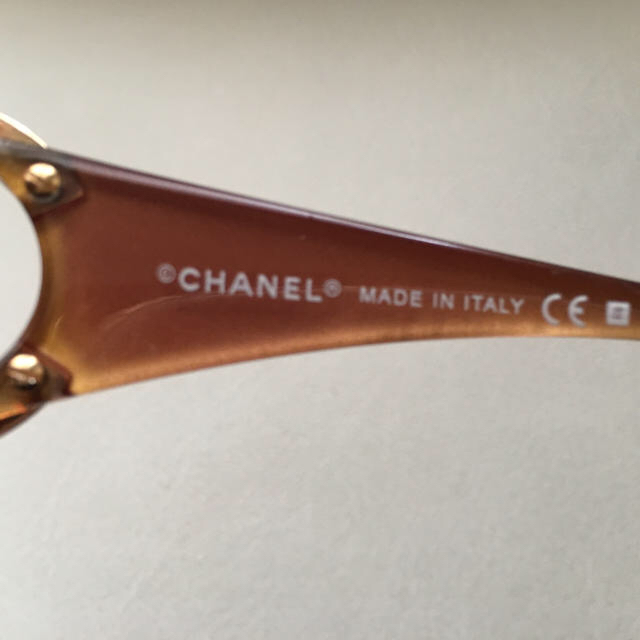 CHANEL(シャネル)のCHANELサングラス レディースのファッション小物(サングラス/メガネ)の商品写真