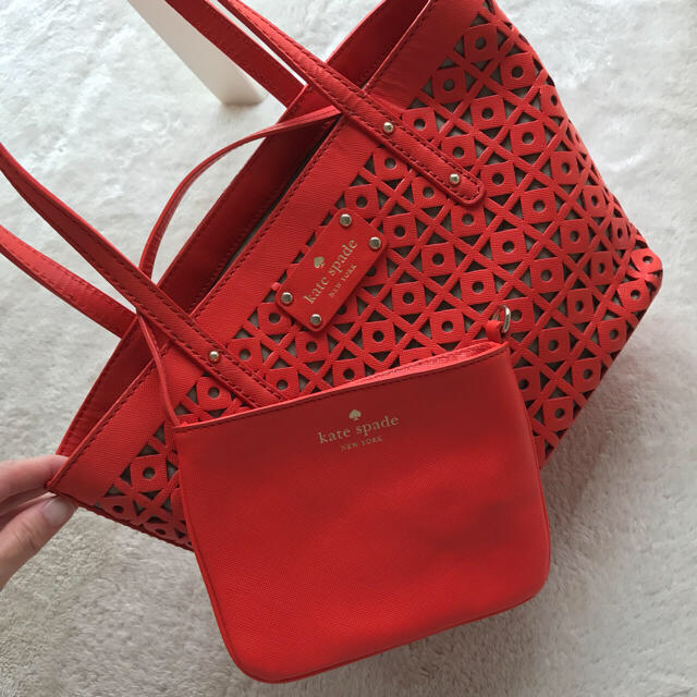 kate spade new york(ケイトスペードニューヨーク)のmii様専用 オレンジレザーバック レディースのバッグ(ハンドバッグ)の商品写真