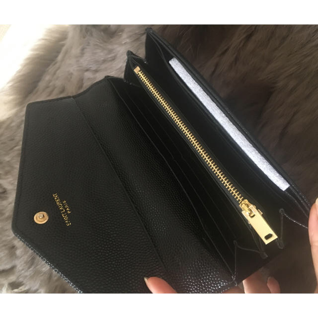 Saint Laurent(サンローラン)のSaint Laurent❤︎長財布 レディースのファッション小物(財布)の商品写真