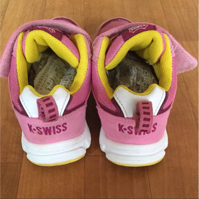 K-SWISS(ケースイス)のキッズスニーカー キッズ/ベビー/マタニティのキッズ靴/シューズ(15cm~)(スニーカー)の商品写真