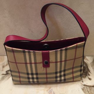 バーバリー(BURBERRY)のくま子様専用 Burberryミニバッグ・ポーチ(ハンドバッグ)