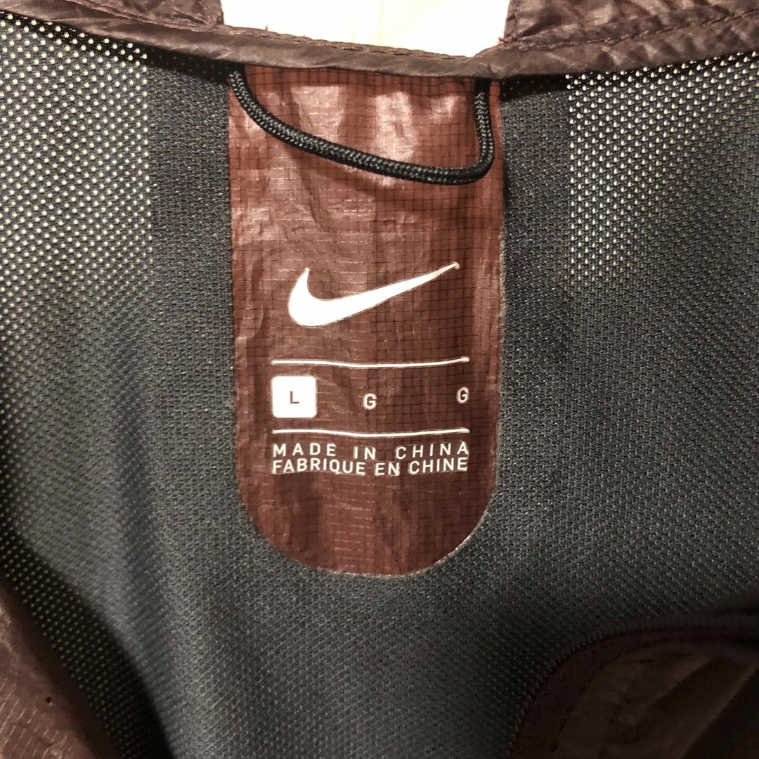 UNDERCOVER - NIKE × UNDERCOVER GYAKUSOU ランニングジャケット UNDERCOVER - NIKE × UNDERCOVER GYAKUSOU ランニングジャケット