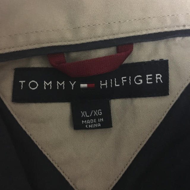 TOMMY HILFIGER(トミーヒルフィガー)のTommy hilfiger シャツ レディースのトップス(Tシャツ(半袖/袖なし))の商品写真