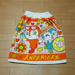 50丈☆新品☆ｵﾚﾝｼﾞ　アンパンマン　ﾗｯﾌﾟﾀｵﾙ　巻きﾀｵﾙ(タオル/バス用品)