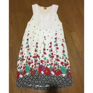 スカラー(ScoLar)のきぬこ様 お取り置き☆美品☆スカラー 花柄ワンピース(ひざ丈ワンピース)