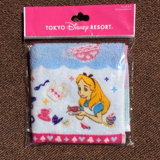 ディズニー(Disney)の未使用  ディズニー アリス タオル(ハンカチ)