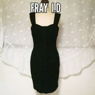 フレイアイディー(FRAY I.D)のFRAY I .D   タイトワンピース  黒(ひざ丈ワンピース)