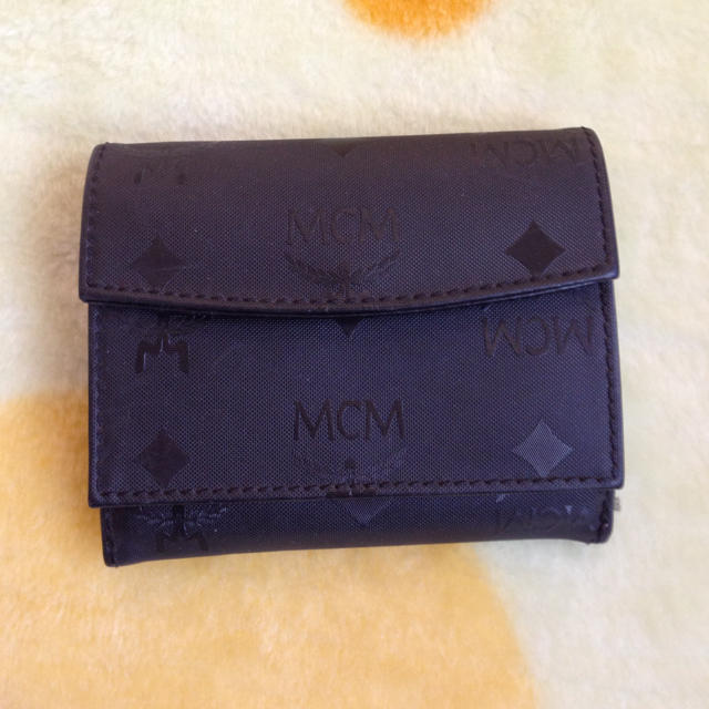 MCM(エムシーエム)のmon8c様お取り置き レディースのファッション小物(財布)の商品写真