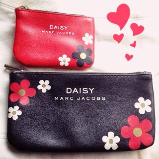 マークジェイコブス(MARC JACOBS)のマークのポーチ二つセット★(ポーチ)