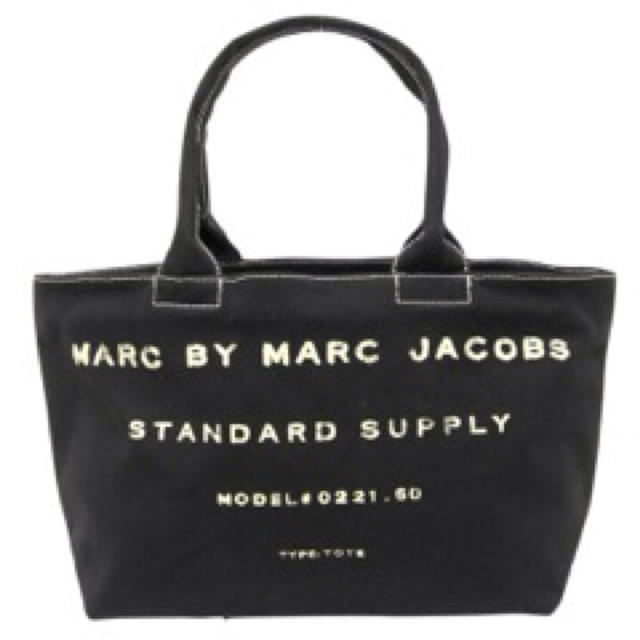 MARC JACOBS - マークバイジェイコブス トートバックの通販 by 価格