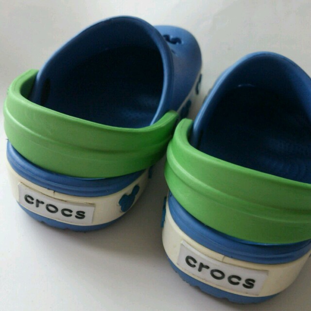 crocs(クロックス)のクロックス ミッキー☆4c5☆ベビー キッズ  キッズ/ベビー/マタニティのベビー靴/シューズ(~14cm)(サンダル)の商品写真