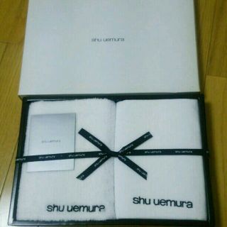 シュウウエムラ(shu uemura)のシュウウエムラ タオルセット(タオル/バス用品)