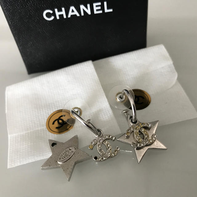 CHANEL(シャネル)のCHANELピアス☆2way レディースのアクセサリー(ピアス)の商品写真