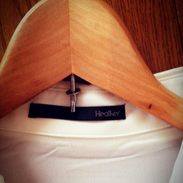 heather(ヘザー)の白シャツ♡ヘザー レディースのトップス(シャツ/ブラウス(長袖/七分))の商品写真