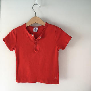 プチバトー(PETIT BATEAU)のプチバトー 94㎝ 前ボタンＴシャツ(Tシャツ/カットソー)